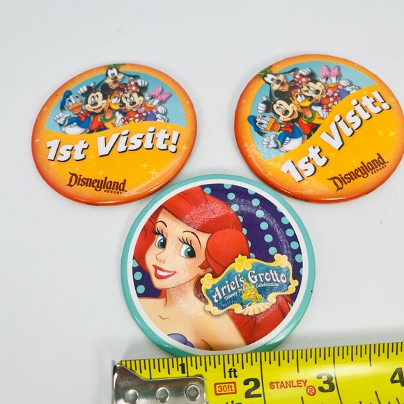 Disneyland Button Pins Lot Of 3 Ariel’s Grotto And 1st Visit - Picture 6 of 6